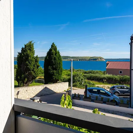 Daire 2 Bedroom Front In