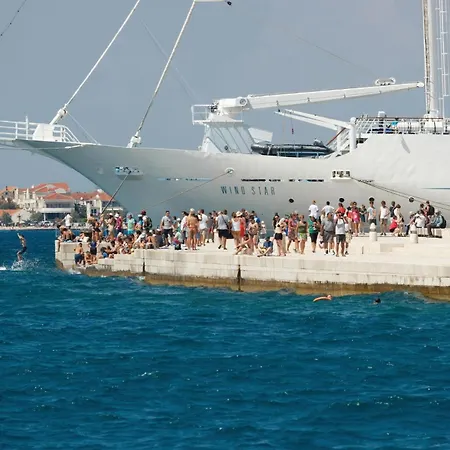 In With Wifi Apartment Rtina