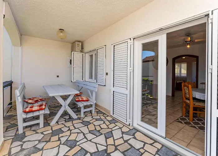 In With Wifi Διαμέρισμα *